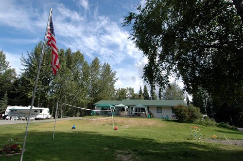 Kenai Riverfront Kenai River RV Park